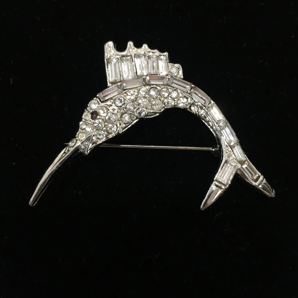 Pell Swordfish Clear Crystal Pin Brooch - Picture 1 of 3